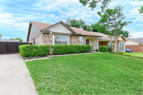 3006 Kathleen Ln, Euless, TX 76039