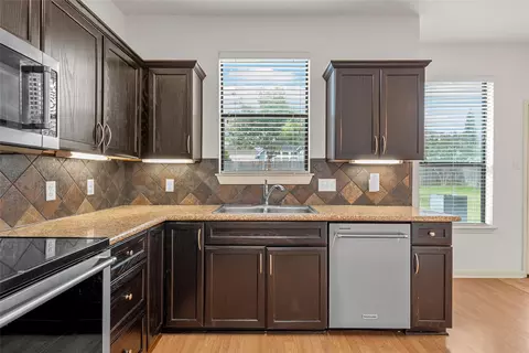 Kitchen - 10237 Condor Loop, Waco, TX 76708 photo 2 of 2