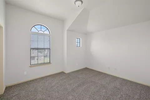 Bedroom - 10237 Condor Loop, Waco, TX 76708 photo 4 of 5