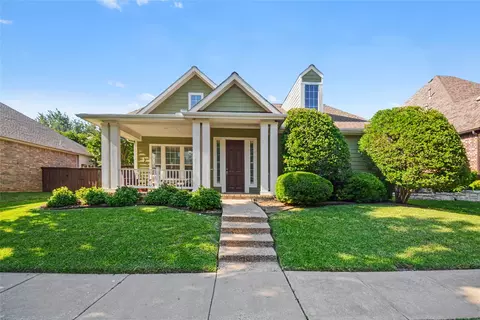 1729 Auburn Dr, Carrollton, TX 75007