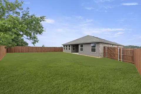 8108 Kingfisher Rd, Pilot Point, TX 76258 photo 25