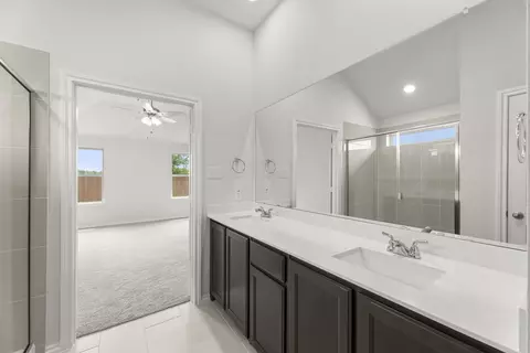 8108 Kingfisher Rd, Pilot Point, TX 76258 photo 11