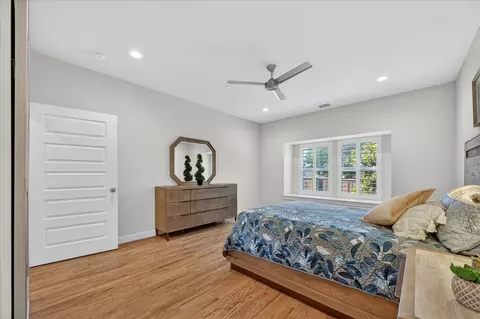 Bedroom - 1018 Meadow Bend Loop N, Grapevine, TX 76051 photo 1 of 3