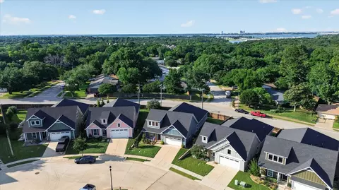 View/Area - 1018 Meadow Bend Loop N, Grapevine, TX 76051 photo 1 of 1