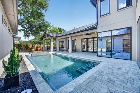 11028 Edgemere Rd, Dallas, TX 75230