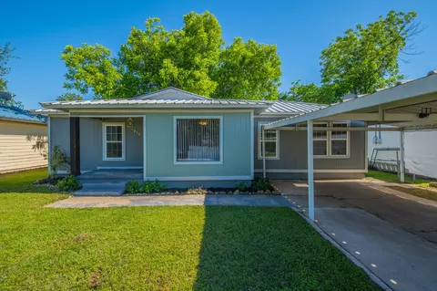 1010 SE 17th St, Mineral Wells, TX 76067
