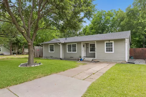 1613 Dale Pl, Irving, TX 75061