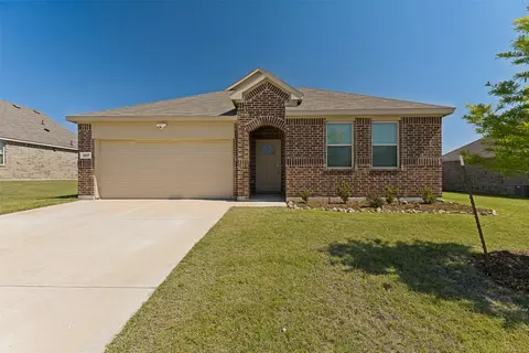 1237 Almond Rd, Azle, TX 76020