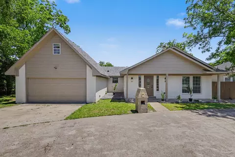 307 Dixon St, Terrell, TX 75160