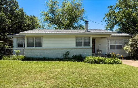 1332 Florea St, Graham, TX 76450