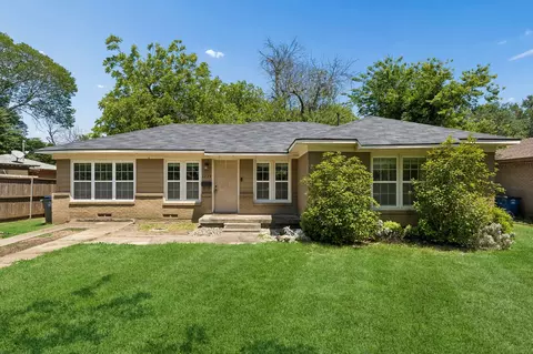 3228 E Perryton Dr, Dallas, TX 75224