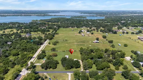 20 Wolters St, Hickory Creek, TX 75065