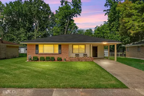 4210 Helene St, Bossier City, LA 71112