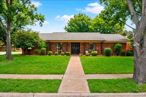 1301 Dunbarton Dr, Richardson, TX 75081