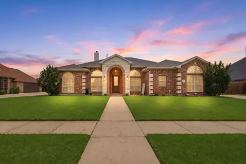 603 Cedar Dr, Pilot Point, TX 76258