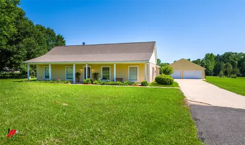6371 Williams Rd, Keithville, LA 71047