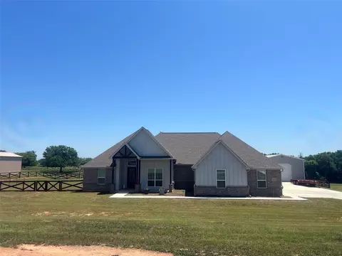 7609 Carter Ranch Rd, Azle, TX 76020