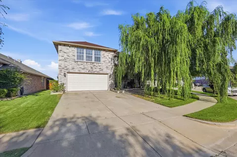 12636 Mourning Dove Ln, Fort Worth, TX 76244