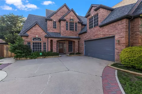 5517 Greenview Ct, North Richland Hills, TX 76148