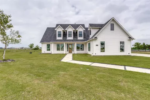 805 Concord Ct, Nevada, TX 75173