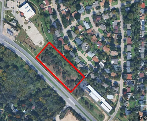 2332 Beverly Hills Dr, Fort Worth, TX 76114