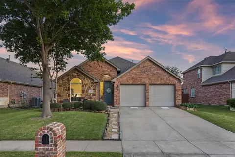 2424 Deerwood Dr, Little Elm, TX 75068