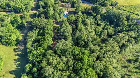 2376 Panda Rd, Gilmer, TX 75644