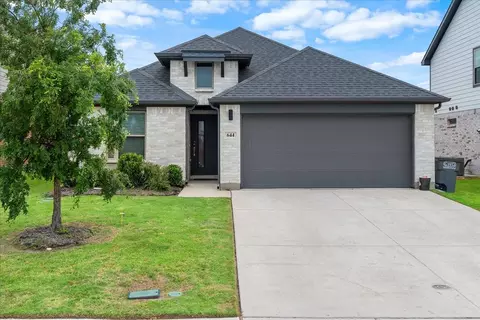 644 Erin Hills Dr, Red Oak, TX 75154