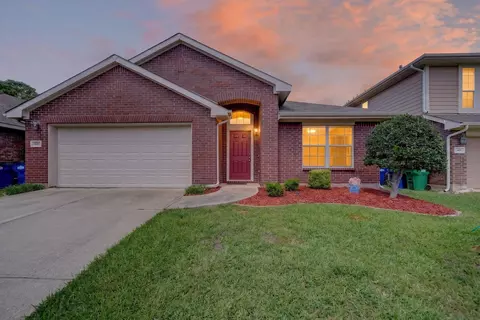 423 Butternut Dr, Rockwall, TX 75087