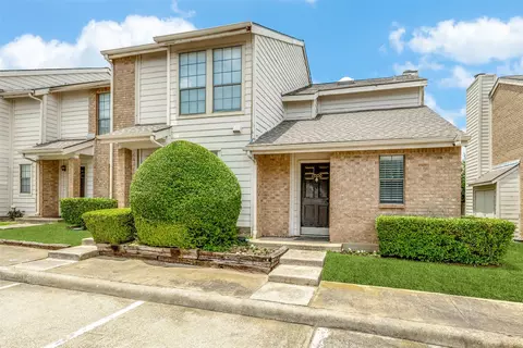 3635 Garden Brook Dr #17100, Farmers Branch, TX 75234