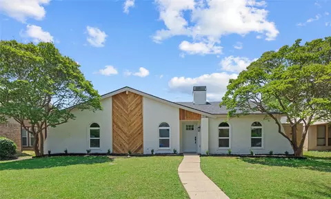 3234 Castle Rock Ln, Garland, TX 75044