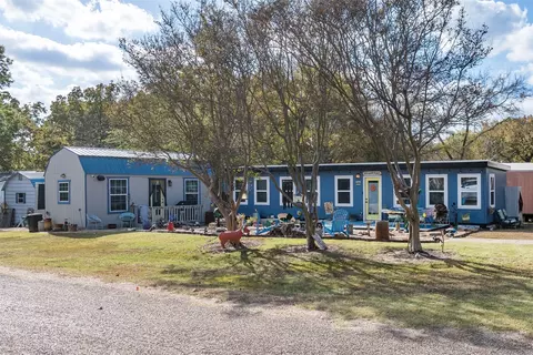 205 Scott Ln, Gun Barrel City, TX 75156