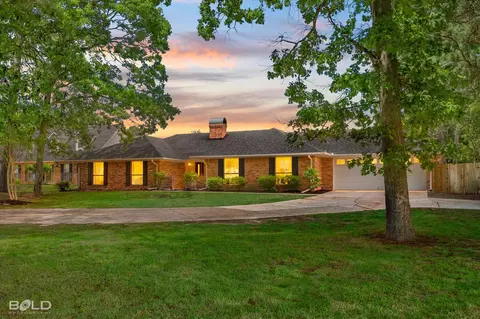 92 S Meadow Ln, Haughton, LA 71037