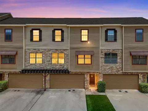 2410 S 2nd St #1276, Waco, TX 76706