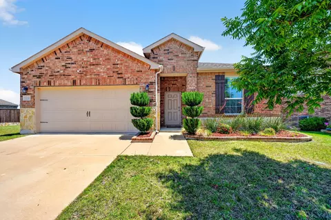 2232 Heaton St, Forney, TX 75126