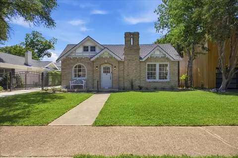 2528 Waits Ave, Fort Worth, TX 76109