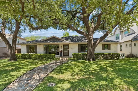 6829 Santa Maria Ln, Dallas, TX 75214