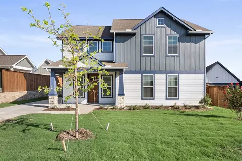 10907 Rochelle Ct, Midlothian, TX 76065