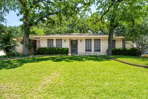 3615 Yorkshire Dr, Arlington, TX 76013