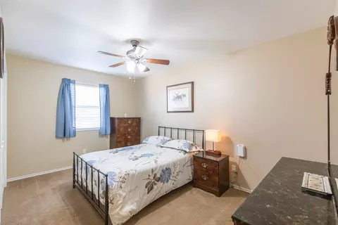 Bedroom - 1603 Derrick Dr, Haskell, TX 79521 photo 5 of 9