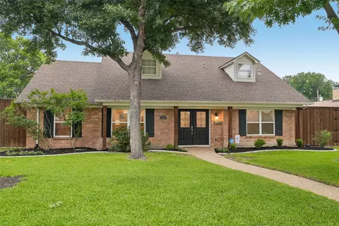 328 Oakcrest Dr, Richardson, TX 75080