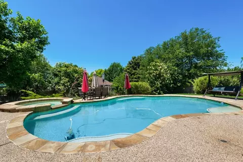 8313 Tribute Ln, Fort Worth, TX 76131