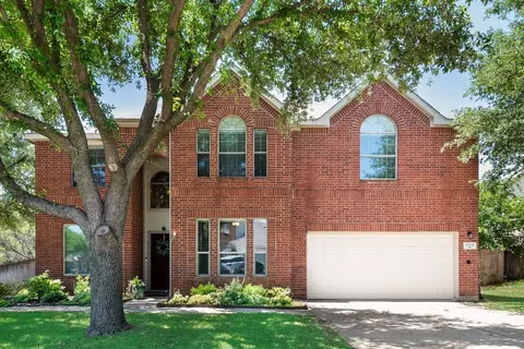 8313 Tribute Ln, Fort Worth, TX 76131