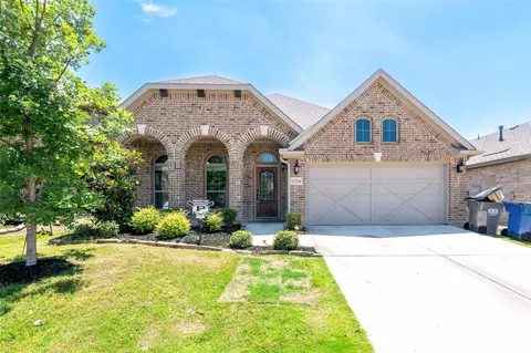 6204 Looms Ct, Krugerville, TX 76227