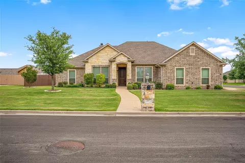 283 Briarleaf Cir, Hewitt, TX 76643