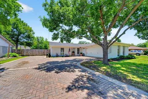 127 Lemley Dr, Heath, TX 75032