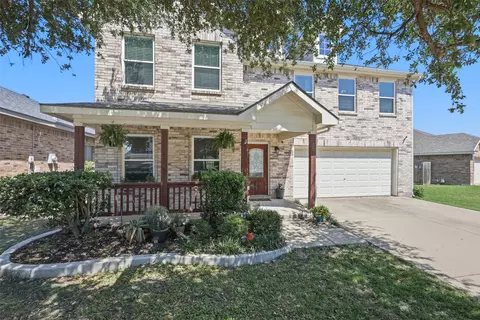 5976 Saddle Flap Dr, Fort Worth, TX 76179