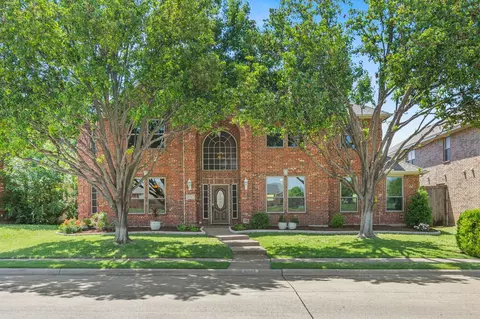 6317 Bear Run Rd, The Colony, TX 75056