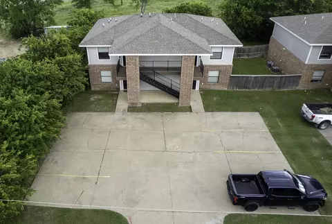 852 W Vanderbilt, Stephenville, TX 76401