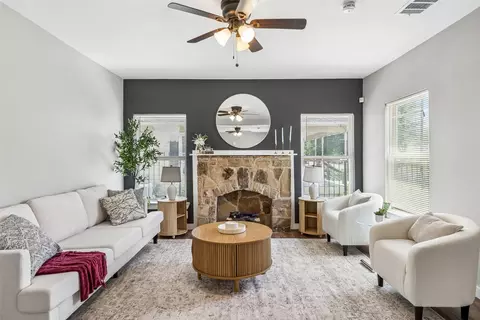 1408 S Fitzhugh Ave, Dallas, TX 75223